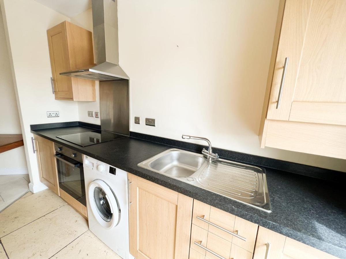 Ferienwohnung Convenient 3Br Flat On Leith Walk Edinburgh Exterior foto